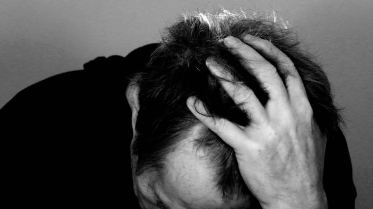 私の妻がもはや私に引き付けられていないことを示す紛れもないサイン（１/４）の画像