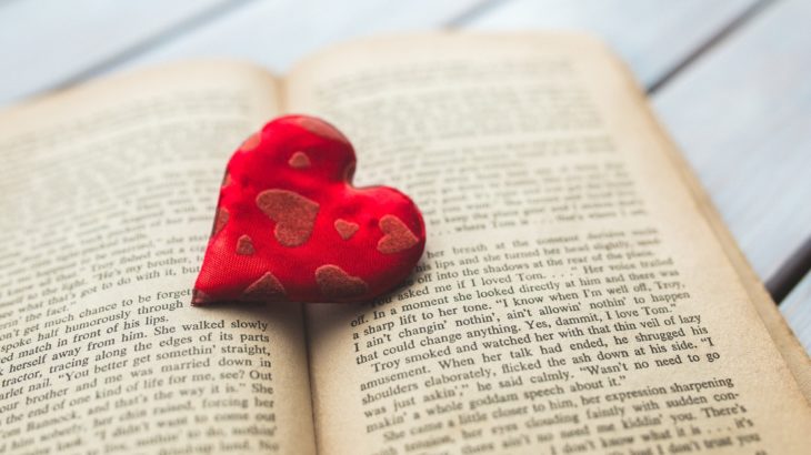 「愛している」 と伝えるには、オリジナルジェスチャーがおすすめ（１/２）