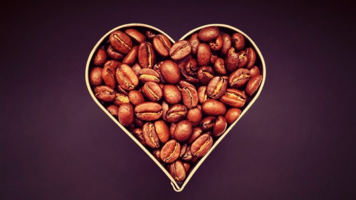 男性が年上の女性に惹かれる8つの理由